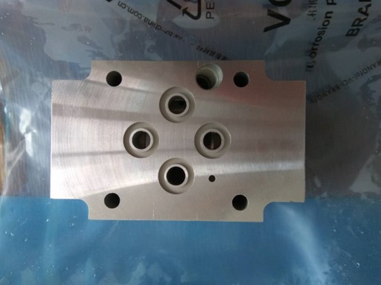 液壓設備零部件氣相防銹包裝方案 液壓設備零部件氣相防銹包裝方案